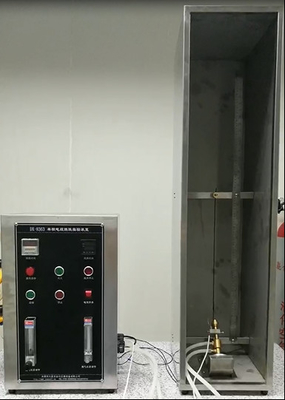 Dikey yavaş alev yayılma testleri yapmak için tek tel ve kablo dikey yanma test makinesi