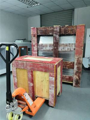 ISO 4892-3 UV Hızlandırılmış Hava Durumu Denetleyicisi Çevre Deneme Odası