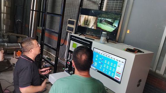 Test Laboratuvarı, İletkenler Üzerinde Dikey Alev Yayılmasına Karşı Direnç Testini Yapmaktadır